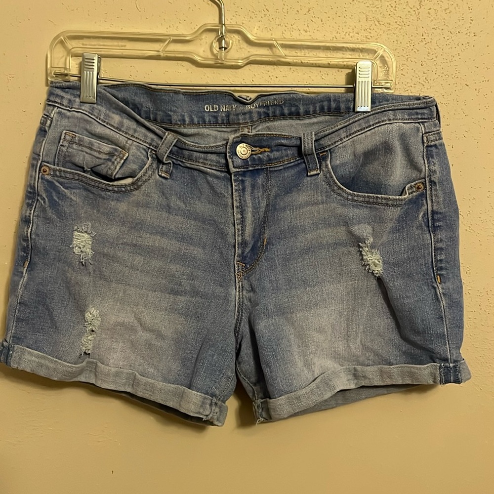 Old Navy Boyfriend Jean Shorts
